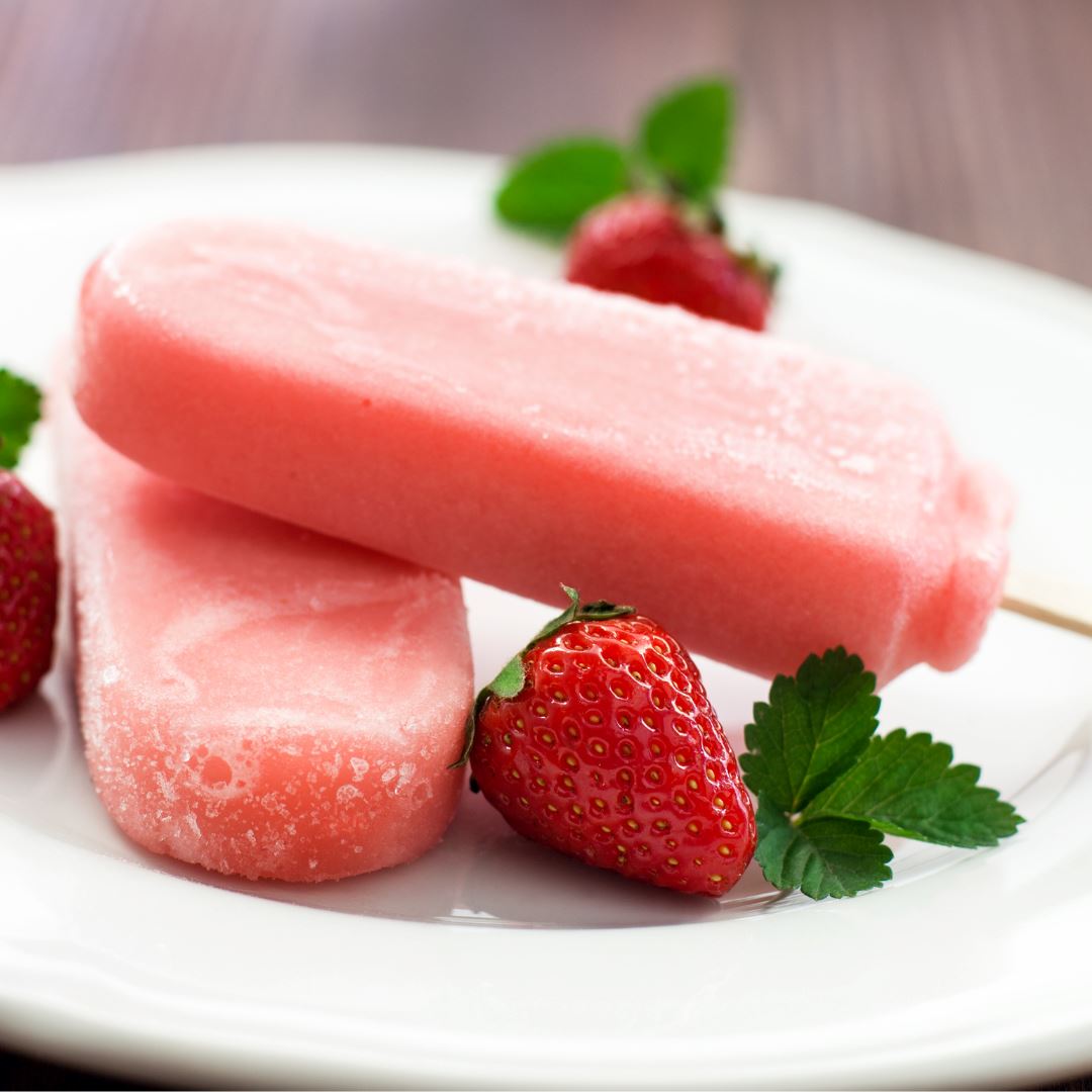 Strawberry coconut smoothie popsicles | Niyama | Niyama Wellness